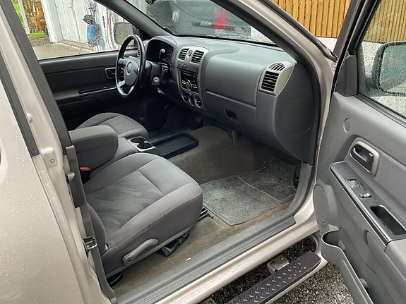 Chevrolet Colorado 8 of 9