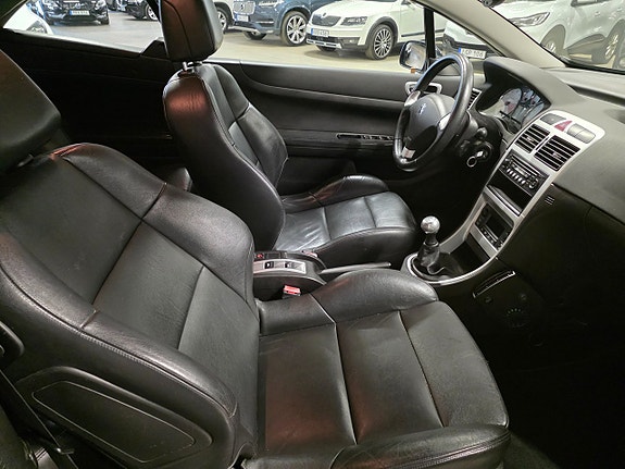 Peugeot 307 CC 7 of 10