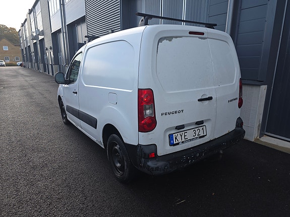 Peugeot Partner 3 of 3