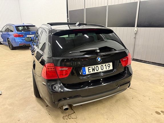 BMW 330d 15 of 30