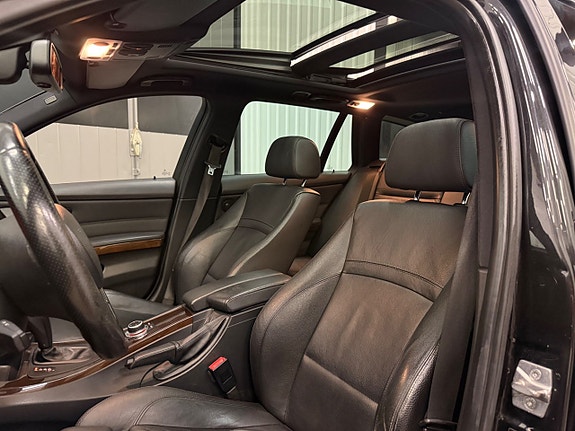 BMW 330d 23 of 30