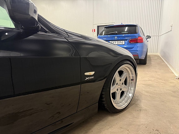 BMW 330d 14 of 30