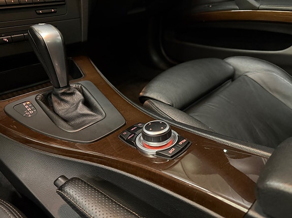 BMW 330d 26 of 30