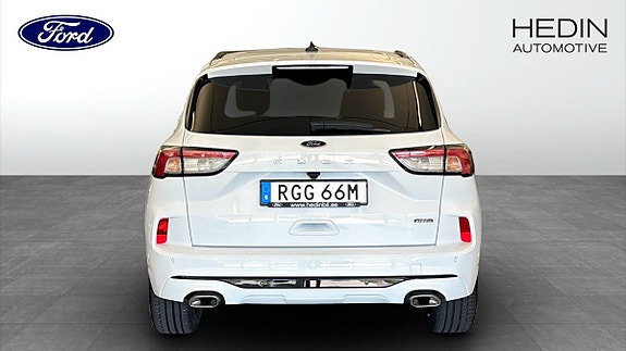 Ford Kuga 7 of 9