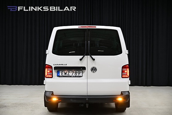 Volkswagen Caravelle 12 of 30