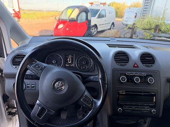 Volkswagen Caddy Maxi 7 of 8