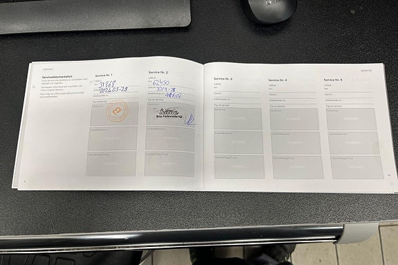 Volvo XC40 26 of 27
