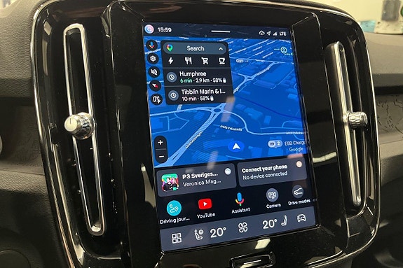 Volvo XC40 18 of 27