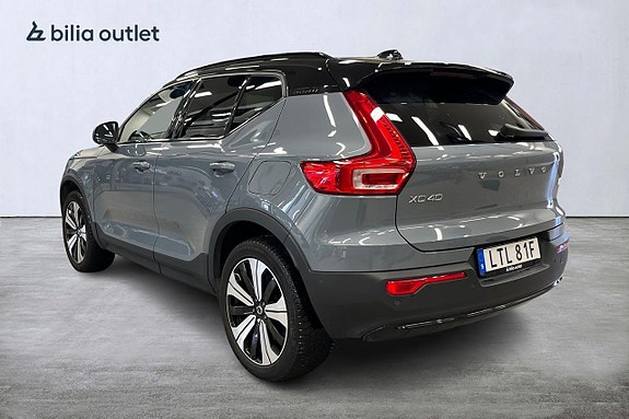 Volvo XC40 4 of 27