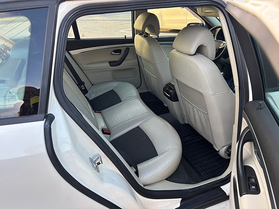 Saab 9-3 2 of 10