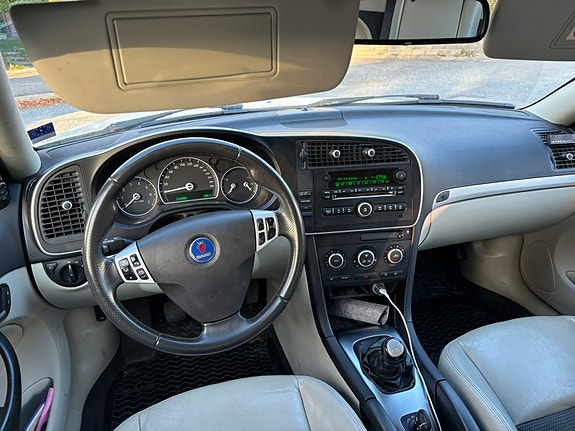 Saab 9-3 8 of 10