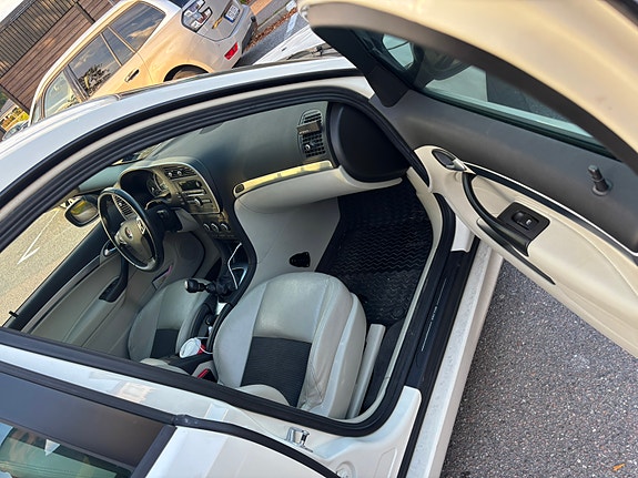Saab 9-3 3 of 10