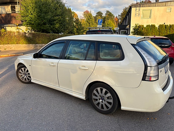 Saab 9-3 7 of 10