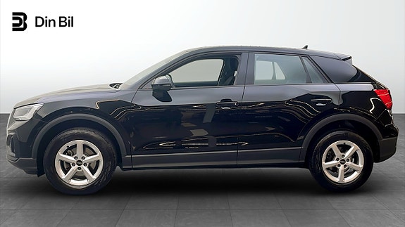 Audi Q2 2 of 16