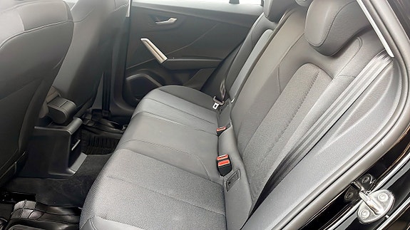 Audi Q2 11 of 16