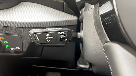 Audi Q2 13 of 16