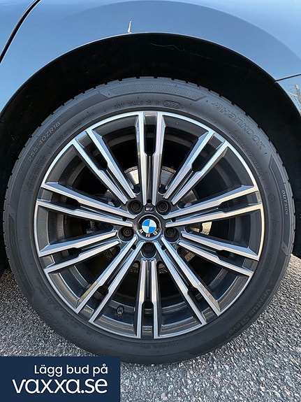 BMW 320d 15 of 17