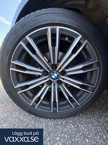 BMW 320d 17 of 17