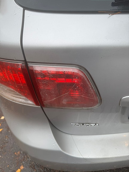 Toyota Avensis 9 of 9