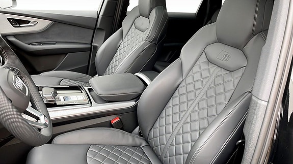 Audi Q7 8 of 26