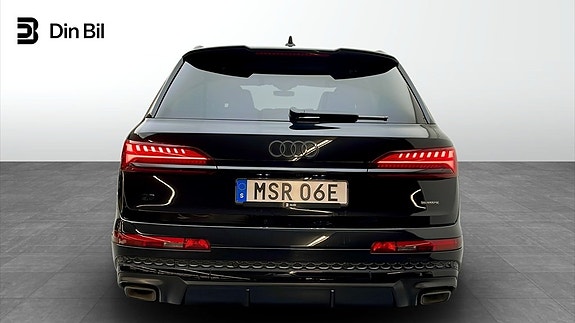 Audi Q7 5 of 26