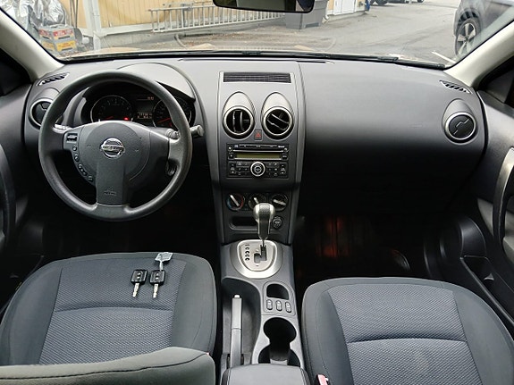 Nissan Qashqai 4 of 18