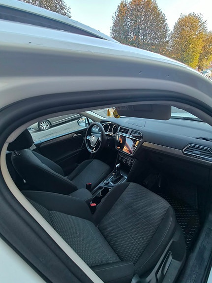 Volkswagen Tiguan Allspace 11 of 22