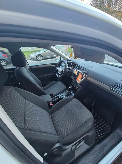 Volkswagen Tiguan Allspace 12 of 22
