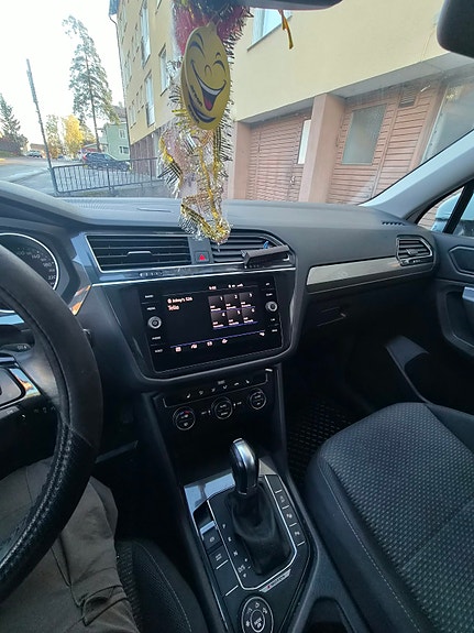Volkswagen Tiguan Allspace 10 of 22