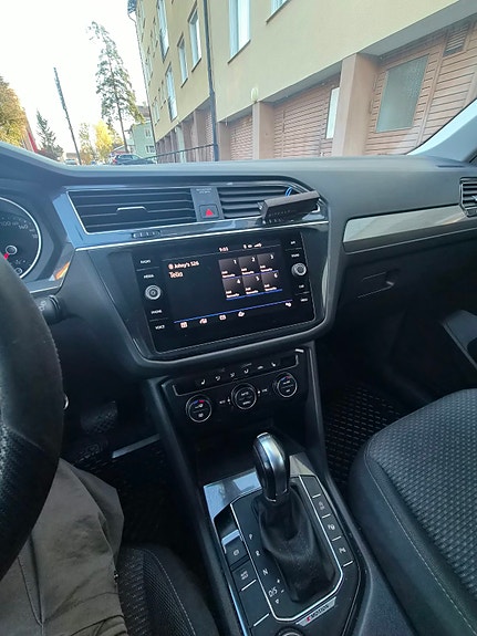 Volkswagen Tiguan Allspace 7 of 22