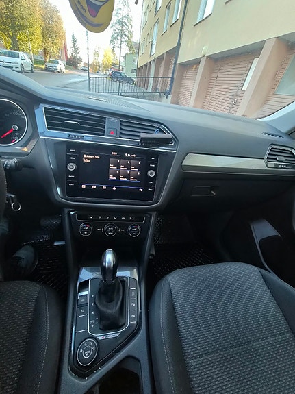 Volkswagen Tiguan Allspace 15 of 22