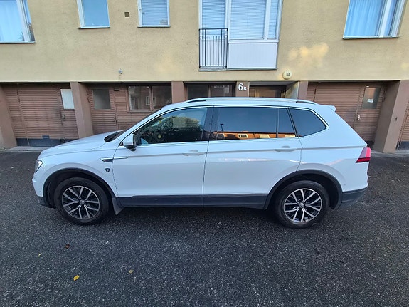 Volkswagen Tiguan Allspace 5 of 22