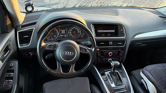 Audi Q5 8 of 11