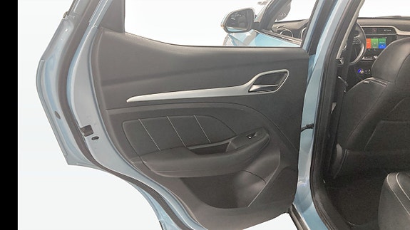 MG ZS 11 of 18