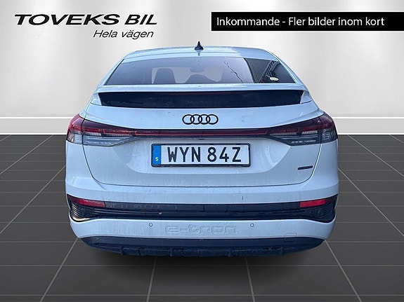 Audi Q4 e-tron 3 of 13