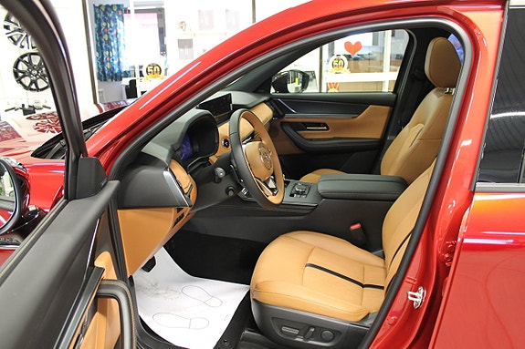 Mazda CX-60 9 of 11