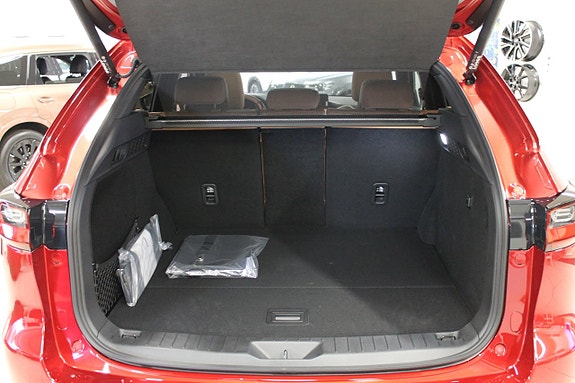 Mazda CX-60 11 of 11