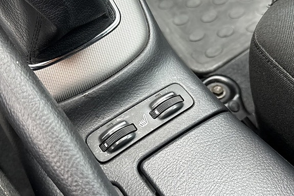 Toyota Avensis 18 of 18