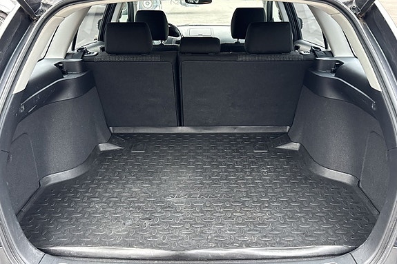 Toyota Avensis 6 of 18