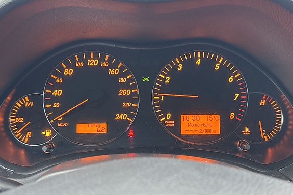 Toyota Avensis 15 of 18