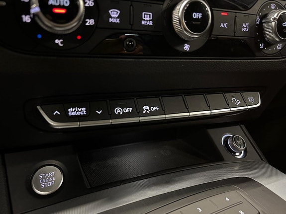 Audi Q5 22 of 30
