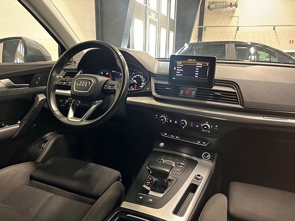 Audi Q5 11 of 30