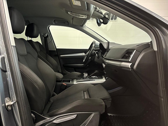 Audi Q5 18 of 30