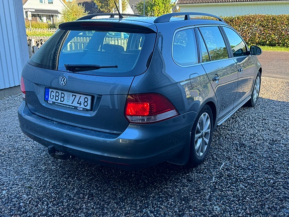Volkswagen Golf V 4 of 5