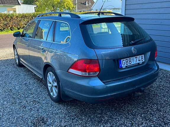 Volkswagen Golf V 3 of 5