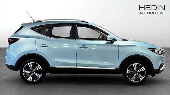 MG ZS 6 of 9