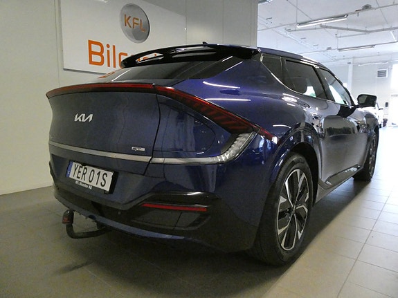 Kia EV6 7 of 24