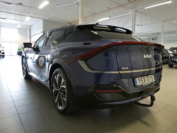 Kia EV6 10 of 24