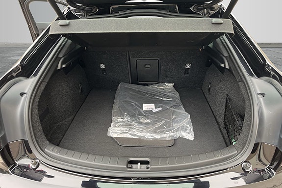 Polestar 2 9 of 16