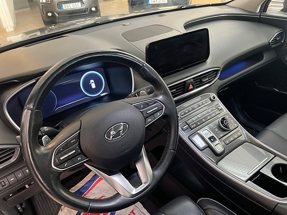 Hyundai Santa Fe 12 of 15
